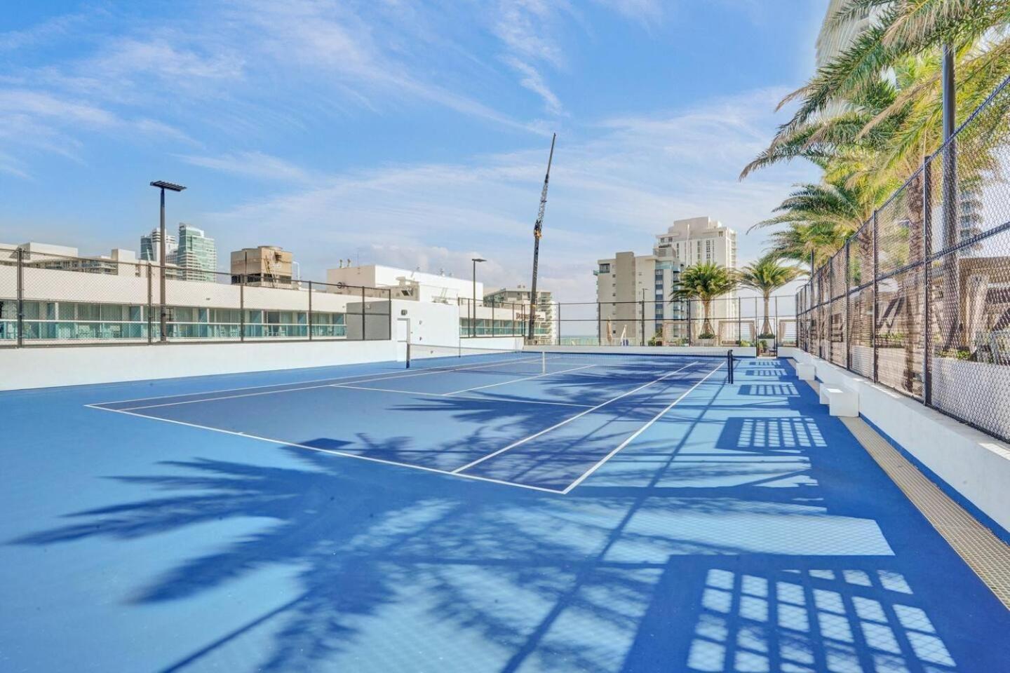Amazing Apartments At H Beach House Hollywood Exterior foto