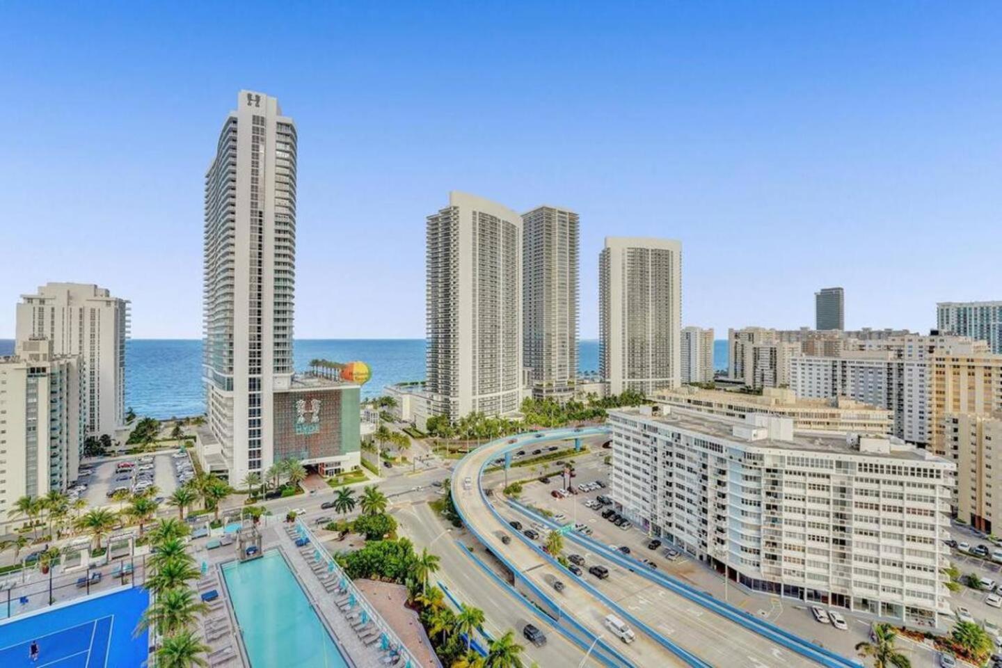 Amazing Apartments At H Beach House Hollywood Exterior foto