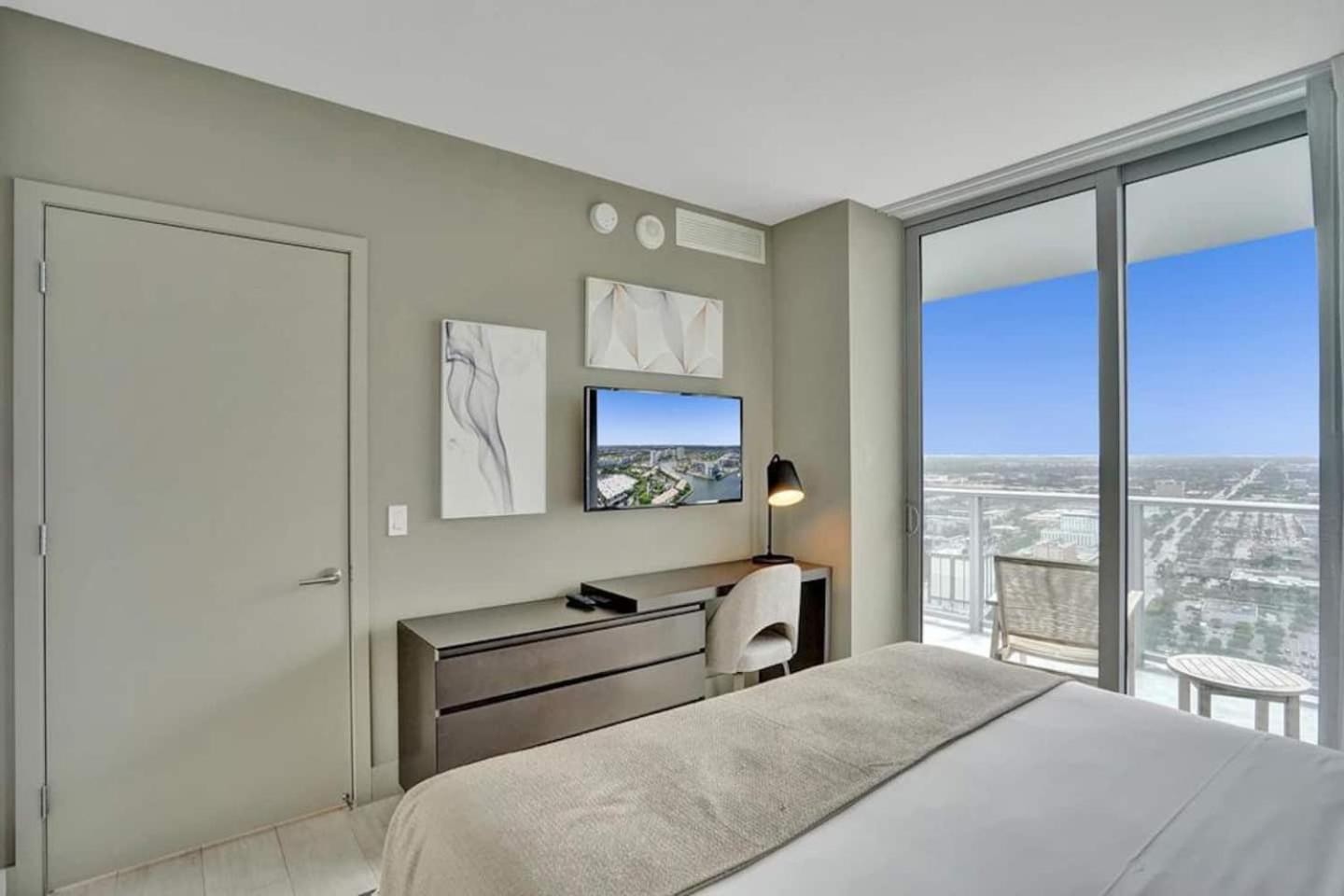 Amazing Apartments At H Beach House Hollywood Exterior foto